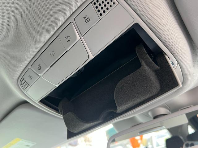 Ｃクラスステーションワゴン Ｃ１８０ステーションワゴン　アバンギャルド　純正ナビＴＶ　バックカメラ　Ｂｌｕｅｔｏｏｔｈ　アンビエントライト　レーダーセーフティＰＫＧ　ハーフレザーシート　純正１７アルミ　ＥＴＣ　クルコン　パワーバックドア　パワーシート　シートヒーター（68枚目）