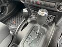 スポーツ　フルセグＴＶ　Ｂｌｕｅｔｏｏｔｈ　バックカメラ　サイドカメラ　クルーズコントロール　オートエアコン　フォグライト　４ＷＤ（55枚目）