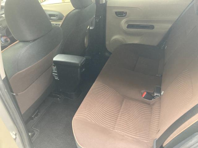 アクア Ｇ　デュアルエアバック　Ｉ－ＳＴＯＰ　衝突安全ボディ　パワーウィンドウ　ＥＳＣ　ＡＴエアコン　ＡＢＳ　パワーステアリング　運転席エアバッグ　キーレススタートシステム（13枚目）