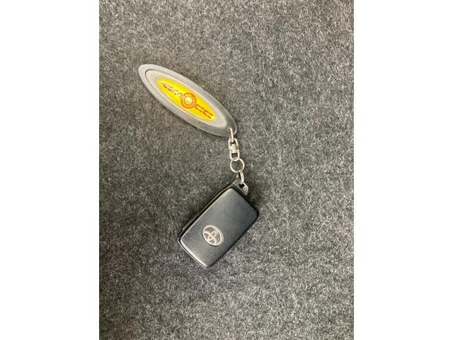 アクア Ｇ　デュアルエアバック　Ｉ－ＳＴＯＰ　衝突安全ボディ　パワーウィンドウ　ＥＳＣ　ＡＴエアコン　ＡＢＳ　パワーステアリング　運転席エアバッグ　キーレススタートシステム（18枚目）