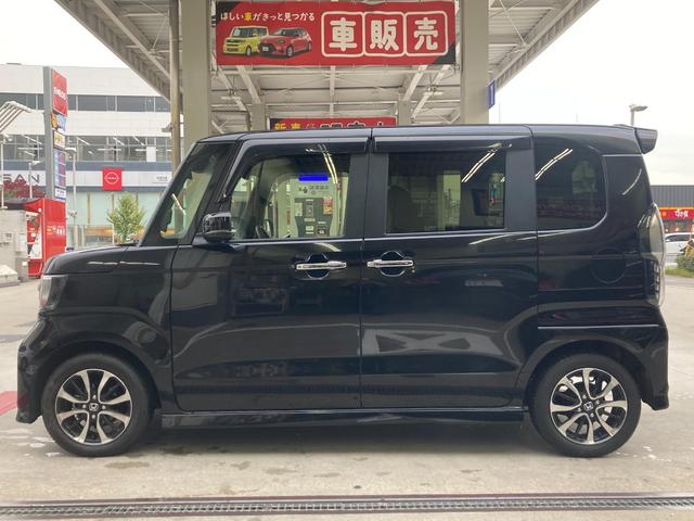 Ｎ－ＢＯＸカスタム Ｇ・ＥＸホンダセンシング　衝突被害軽減装置　エアコン　盗難防止システム　ＰＷ　キーフリーシステム　サイドエアバッグ　レーンアシスト　ＡＢＳ　ＥＴＣ付き　ＬＥＤヘッドランプ　Ｒカメ　オートハイビーム　オートクルーズ　スマキー（4枚目）
