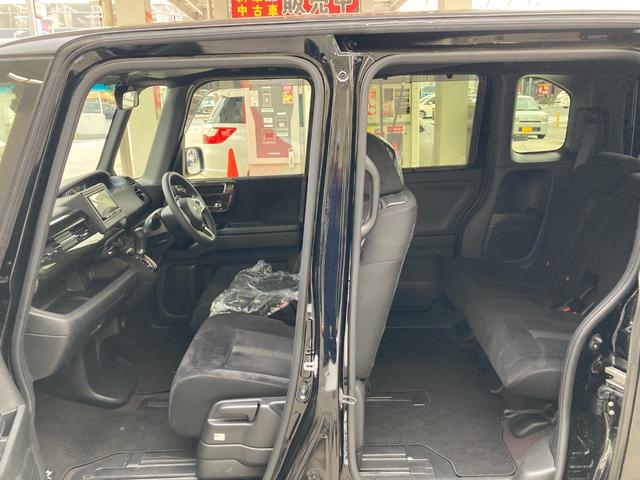 Ｎ－ＢＯＸカスタム Ｇ・ＥＸホンダセンシング　衝突被害軽減装置　エアコン　盗難防止システム　ＰＷ　キーフリーシステム　サイドエアバッグ　レーンアシスト　ＡＢＳ　ＥＴＣ付き　ＬＥＤヘッドランプ　Ｒカメ　オートハイビーム　オートクルーズ　スマキー（19枚目）