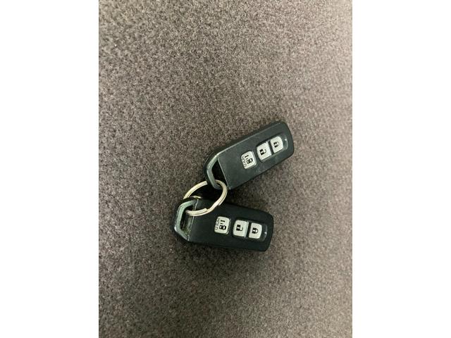 Ｎ－ＢＯＸカスタム Ｇ・ＥＸホンダセンシング　衝突被害軽減装置　エアコン　盗難防止システム　ＰＷ　キーフリーシステム　サイドエアバッグ　レーンアシスト　ＡＢＳ　ＥＴＣ付き　ＬＥＤヘッドランプ　Ｒカメ　オートハイビーム　オートクルーズ　スマキー（23枚目）