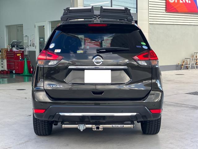 エクストレイル ２０Ｘｉ　セキュリティ　パワーゲート　リアカメラ　横滑防止装置　前後ソナー　ＬＥＤ　インテリジェントキー　ＬＤＷ　サイドカメラ　オートハイビーム　オートライト　Ａストップ　ＡＡＣ　キーフリー　エアバッグ　ＡＢＳ（6枚目）