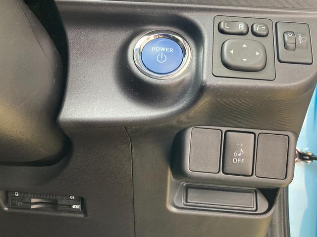 アクア Ｇブラックソフトレザーセレクション　Ｗエアバッグ　ＥＣＯモード　クルーズコントロール　ＡＵＴＯエアコン　ＥＳＣ　キーレス　衝突安全ボディ　ＰＳ　ＡＢＳ　ＰＷ　エアバック　ＵＳＢポート（16枚目）