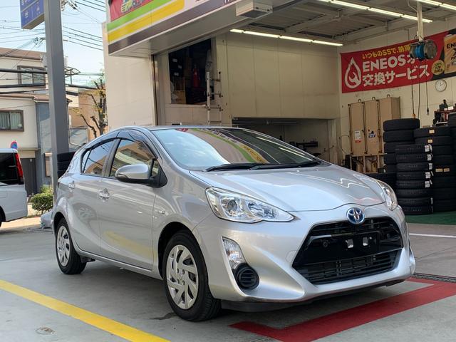 アクア S キーレスエントリ 安全ボディ オートエアコン デュアルエアバック ESC Bカメラ パワーウィンドウ SRS パワーステアリング ABS アイストップ(8枚目)