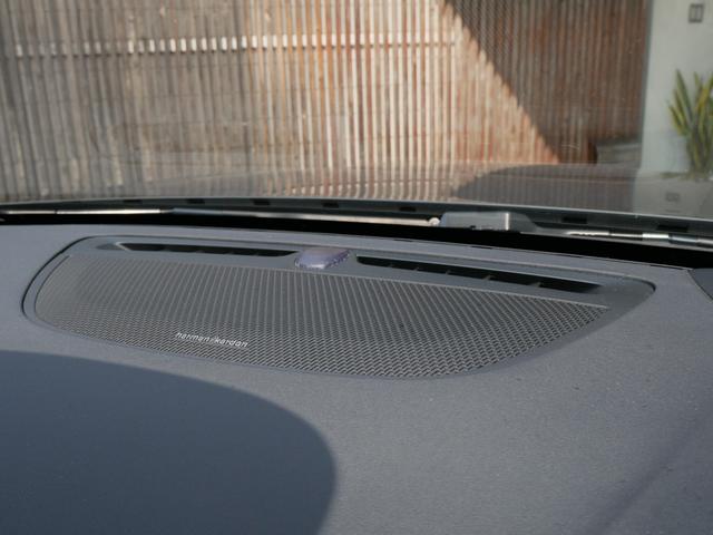 V60 B5 インスクリプション 1オーナー禁煙 正規ディーラー車 クライメートパッケージ ベージュ革パワーシート シートクーラー シートヒーター マッサージ ブラウンウッドパネル 純正ナビ TV 360度カメラ 前後ソナー 自動駐車(35枚目)