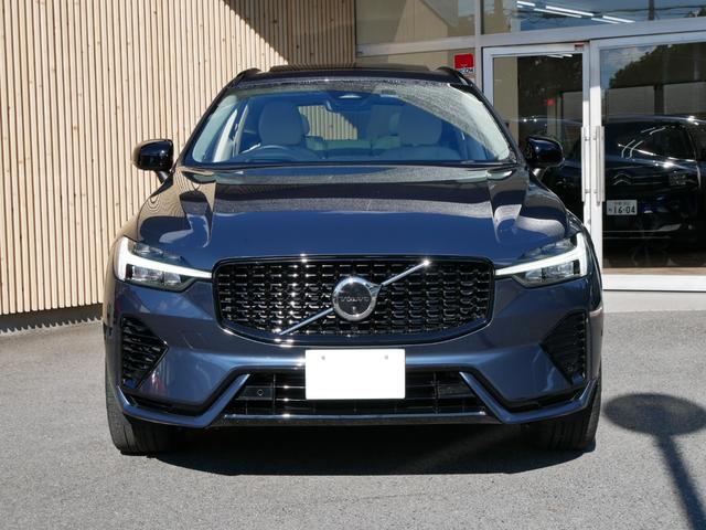 XC60 リチャージアルティメトT6AWDプラグインハイブリド 2023yモデル 1オーナー禁煙 ディーラー車 グーグルナビ 音声操作 全方位カメラ 革パワーシート シートヒーター シートクーラー シートマッサージ オレフィスクリスタルシフトノブ パノラマルーフ(2枚目)