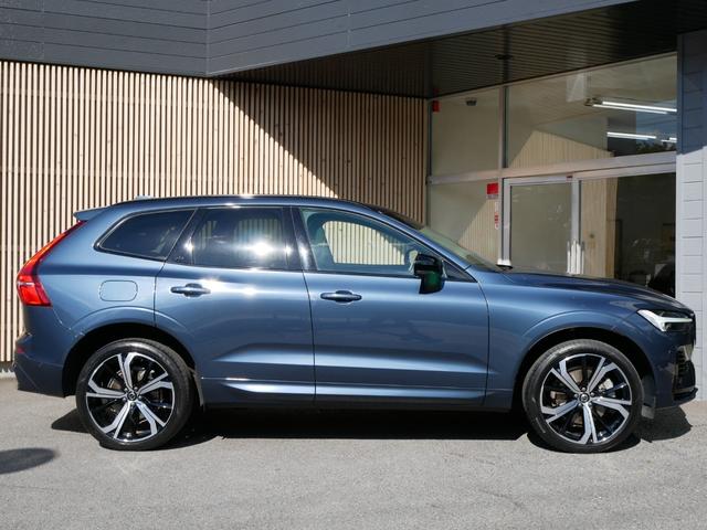 XC60 リチャージアルティメトT6AWDプラグインハイブリド 2023yモデル 1オーナー禁煙 ディーラー車 グーグルナビ 音声操作 全方位カメラ 革パワーシート シートヒーター シートクーラー シートマッサージ オレフィスクリスタルシフトノブ パノラマルーフ(4枚目)