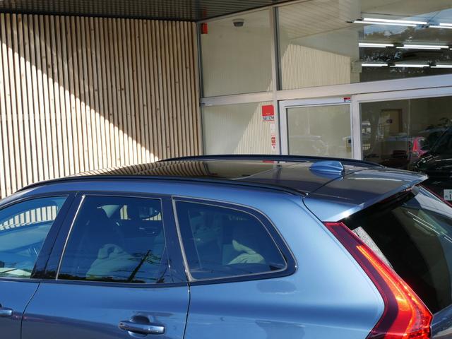XC60 リチャージアルティメトT6AWDプラグインハイブリド 2023yモデル 1オーナー禁煙 ディーラー車 グーグルナビ 音声操作 全方位カメラ 革パワーシート シートヒーター シートクーラー シートマッサージ オレフィスクリスタルシフトノブ パノラマルーフ(13枚目)