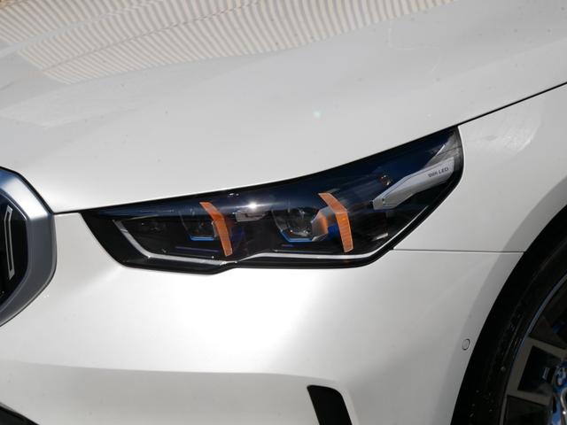 ｉ５ ｅＤｒｉｖｅ　４０　エクセレンス　ＢＭＷディーラー登録　展示　試乗車　禁煙　地デジＴＶ　ＨＤＤナビ　ＡＲビュー　ＡＩ音声通話　パーキングアシストプロフェッショナル　ドライビングアシストプロフェッショナル　内蔵ドライブレコーダー（10枚目）