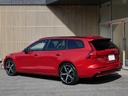 V60 リチャジアルティメットT6AWDプラグインハイブリド 2023yモデル 1オーナー禁煙 ハーマンカードン グーグルナビ 音声操作 全方位カメラ 黒革パワーシート シートヒーター シートクーラー シートマッサージ パノラマルーフ 電動トランク 前後ドラレコ(7枚目)