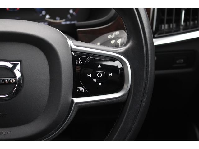 Ｖ９０ Ｄ４　インスクリプション　ワンオーナー　純正ナビ　バックカメラ　フルセグＴＶ　障害物センサー　ＬＥＤライト　ＥＴＣ　レザーＰシート　シートヒーター　電動リアゲート　ＡＣＣ（12枚目）