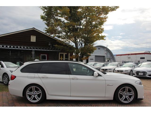 5シリーズ 528iツーリング 純正ナビ バックカメラ フルセグTV パノラマルーフ HID ETC レザーPシート シートヒーター クルコン アイドリングストップ 純正AW 障害物センサー(2枚目)