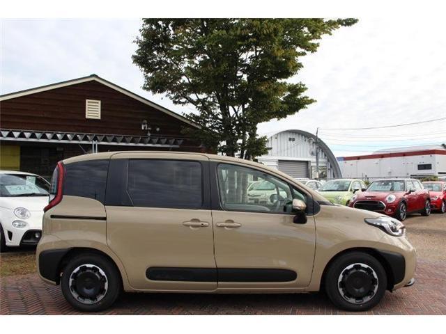 シエンタ Ｚ　ワンオーナー　純正ナビ　アラウンドビューモニター　障害物センサー　ＥＴＣ　ＬＥＤライト　ＡＣＣ　両側電動スライドドア（2枚目）