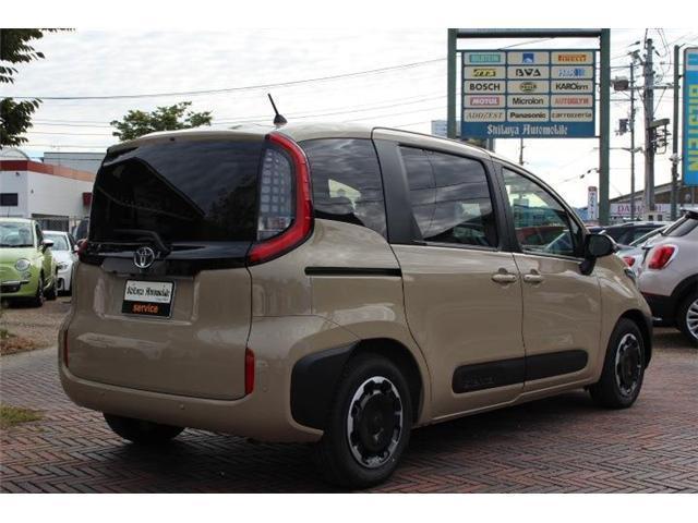 シエンタ Ｚ　ワンオーナー　純正ナビ　アラウンドビューモニター　障害物センサー　ＥＴＣ　ＬＥＤライト　ＡＣＣ　両側電動スライドドア（3枚目）