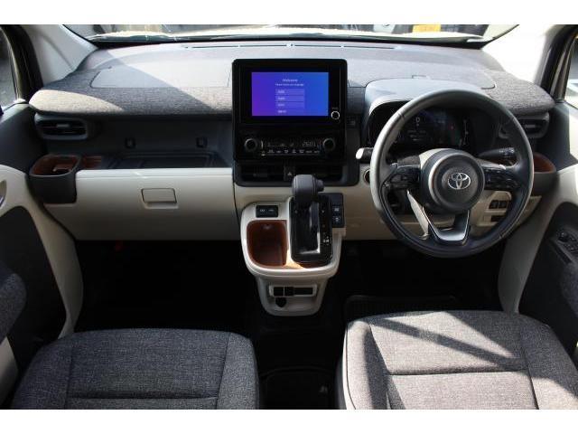 シエンタ Ｚ　ワンオーナー　純正ナビ　アラウンドビューモニター　障害物センサー　ＥＴＣ　ＬＥＤライト　ＡＣＣ　両側電動スライドドア（7枚目）