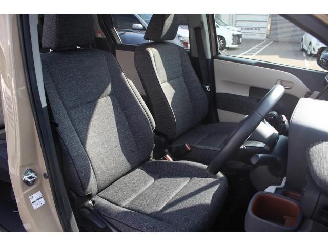 シエンタ Ｚ　ワンオーナー　純正ナビ　アラウンドビューモニター　障害物センサー　ＥＴＣ　ＬＥＤライト　ＡＣＣ　両側電動スライドドア（13枚目）