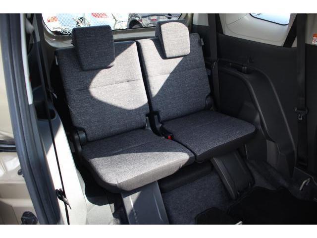 シエンタ Ｚ　ワンオーナー　純正ナビ　アラウンドビューモニター　障害物センサー　ＥＴＣ　ＬＥＤライト　ＡＣＣ　両側電動スライドドア（15枚目）