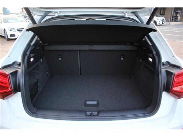 Q2 1.0TFSIスポーツ アシスタンスPKG 純正ナビ バックカメラ フルセグTV AAC LEDライト ETC 障害物センサー バーチャルコックピット 純正AW(6枚目)