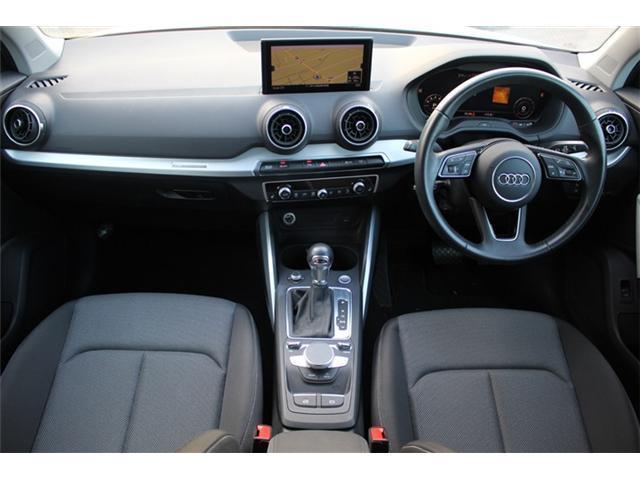 Q2 1.0TFSIスポーツ アシスタンスPKG 純正ナビ バックカメラ フルセグTV AAC LEDライト ETC 障害物センサー バーチャルコックピット 純正AW(7枚目)