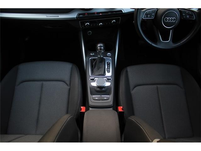 Q2 1.0TFSIスポーツ アシスタンスPKG 純正ナビ バックカメラ フルセグTV AAC LEDライト ETC 障害物センサー バーチャルコックピット 純正AW(9枚目)