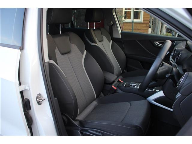 Q2 1.0TFSIスポーツ アシスタンスPKG 純正ナビ バックカメラ フルセグTV AAC LEDライト ETC 障害物センサー バーチャルコックピット 純正AW(13枚目)