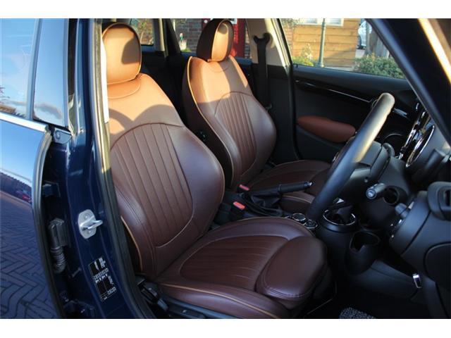 MINI クーパーS セブン 限定車 純正ナビ バックカメラ HID ETC 障害物センサー クルコン シートカバー レーダー 純正18AW アイドリングストップ(11枚目)