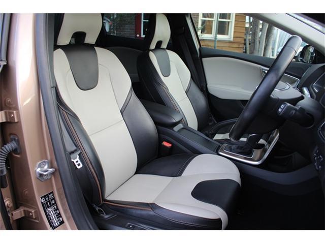 V40 クロスカントリー T5 AWD 4WD 純正ナビ バックカメラ フルセグTV レザーPシート シートヒーター 障害物センサー HID ETC ACC ブラインドスポットモニター 純正AW(13枚目)