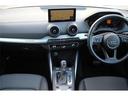 Q2 1.0TFSIスポーツ アシスタンスPKG 純正ナビ バックカメラ フルセグTV AAC LEDライト ETC 障害物センサー バーチャルコックピット 純正AW(8枚目)