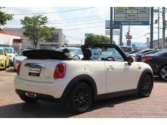 ＭＩＮＩ クーパー　コンバーチブル　電動幌　純正ナビ　Ｂカメラ 0702231A20240808G004 3