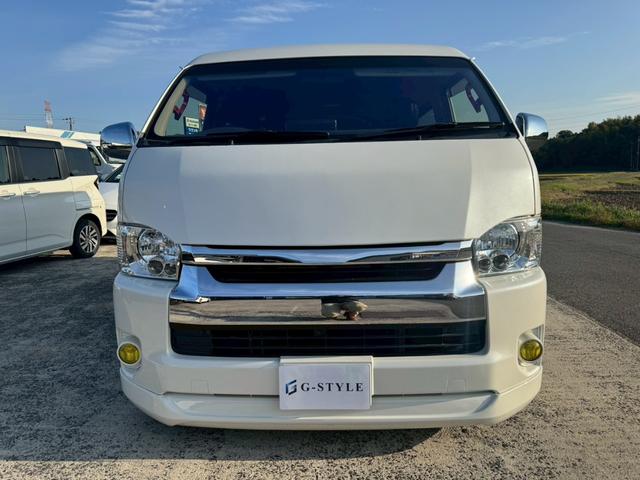 ハイエースワゴン ＧＬ　ＡＬＩＰＮＥ大型ナビ・フリップダウンモニター／片側電動スライドドア／ｅｓｓｅｘアルミ／シートカバー／ＥＴＣ／フルセグＴＶ／オートエアコン／スマートキー／ガングリップステアリング／ＡＢＳ／１０人乗車（5枚目）