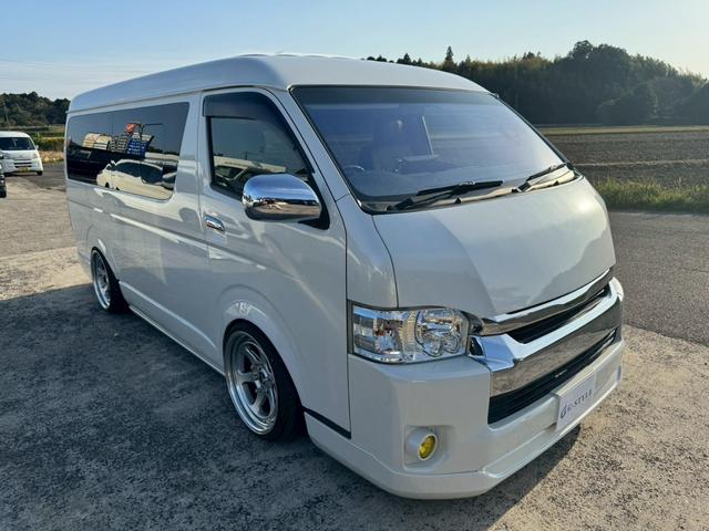 ハイエースワゴン ＧＬ　ＡＬＩＰＮＥ大型ナビ・フリップダウンモニター／片側電動スライドドア／ｅｓｓｅｘアルミ／シートカバー／ＥＴＣ／フルセグＴＶ／オートエアコン／スマートキー／ガングリップステアリング／ＡＢＳ／１０人乗車（7枚目）