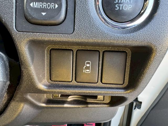 ハイエースワゴン ＧＬ　ＡＬＩＰＮＥ大型ナビ・フリップダウンモニター／片側電動スライドドア／ｅｓｓｅｘアルミ／シートカバー／ＥＴＣ／フルセグＴＶ／オートエアコン／スマートキー／ガングリップステアリング／ＡＢＳ／１０人乗車（25枚目）