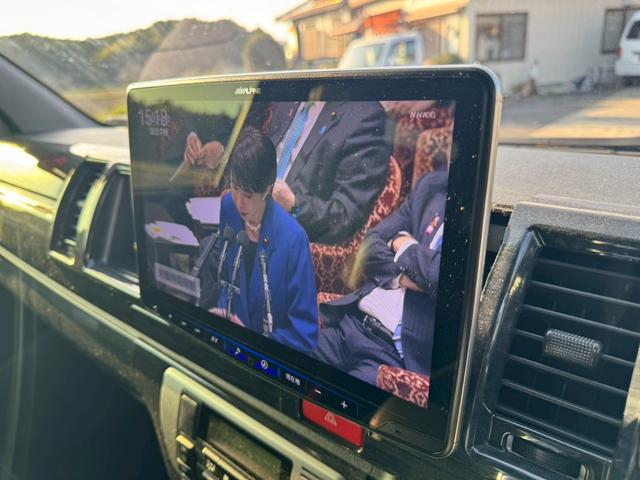 ハイエースワゴン ＧＬ　ＡＬＩＰＮＥ大型ナビ・フリップダウンモニター／片側電動スライドドア／ｅｓｓｅｘアルミ／シートカバー／ＥＴＣ／フルセグＴＶ／オートエアコン／スマートキー／ガングリップステアリング／ＡＢＳ／１０人乗車（27枚目）