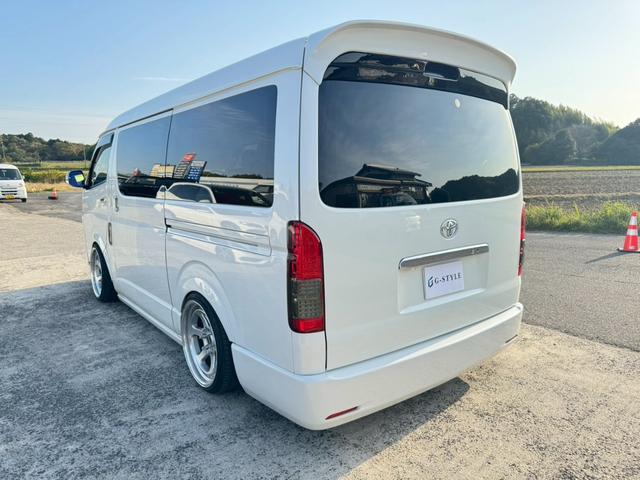 ハイエースワゴン ＧＬ　ＡＬＩＰＮＥ大型ナビ・フリップダウンモニター／片側電動スライドドア／ｅｓｓｅｘアルミ／シートカバー／ＥＴＣ／フルセグＴＶ／オートエアコン／スマートキー／ガングリップステアリング／ＡＢＳ／１０人乗車（33枚目）