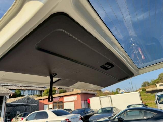 ハイエースワゴン ＧＬ　ＡＬＩＰＮＥ大型ナビ・フリップダウンモニター／片側電動スライドドア／ｅｓｓｅｘアルミ／シートカバー／ＥＴＣ／フルセグＴＶ／オートエアコン／スマートキー／ガングリップステアリング／ＡＢＳ／１０人乗車（40枚目）