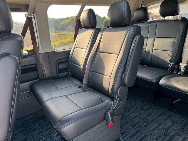 ハイエースワゴン ＧＬ　ＡＬＩＰＮＥ大型ナビ・フリップダウンモニター／片側電動スライドドア／ｅｓｓｅｘアルミ／シートカバー／ＥＴＣ／フルセグＴＶ／オートエアコン／スマートキー／ガングリップステアリング／ＡＢＳ／１０人乗車（51枚目）