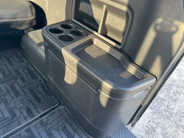 ハイエースワゴン ＧＬ　ＡＬＩＰＮＥ大型ナビ・フリップダウンモニター／片側電動スライドドア／ｅｓｓｅｘアルミ／シートカバー／ＥＴＣ／フルセグＴＶ／オートエアコン／スマートキー／ガングリップステアリング／ＡＢＳ／１０人乗車（53枚目）