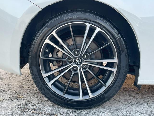 ８６ ＧＴ　６ＭＴ／社外リアスポイラー／パワードサブウーファー（ＴＳ－ＷＨ５００Ａ）／ナビ／バックカメラ／ＥＴＣ／ＨＩＤ／スマートキー／ミラー型ドラレコ／純正ＡＷ　２１５・４５Ｒ１７／フロントフォグ／オートＡＣ（13枚目）