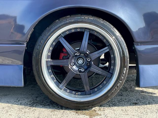 １８０ＳＸ 　同色全塗装／社外エアロ（Ｆ・Ｓ・Ｒ）／社外リアフェンダー・フロントフェンダー／社外ＩＣ／ｅｖｏｌｕｔｉｏｎ　インテンシブハンク　１８ＡＷ／社外エアクリーナー／社外アルミリザーブタンク／社外車高調（16枚目）