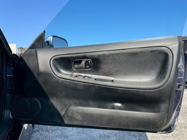 １８０ＳＸ 　同色全塗装／社外エアロ（Ｆ・Ｓ・Ｒ）／社外リアフェンダー・フロントフェンダー／社外ＩＣ／ｅｖｏｌｕｔｉｏｎ　インテンシブハンク　１８ＡＷ／社外エアクリーナー／社外アルミリザーブタンク／社外車高調（55枚目）