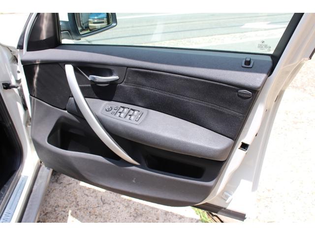 Ｘ３ ２．５ｓｉ　禁煙車　純正ナビ　前後ドラレコ　前席パワーシート　ミラーＥＴＣ　ＨＩＤ　オートクルーズ　ハンドルリモコン　イカリング　　　キーレス　ルーフレール（35枚目）