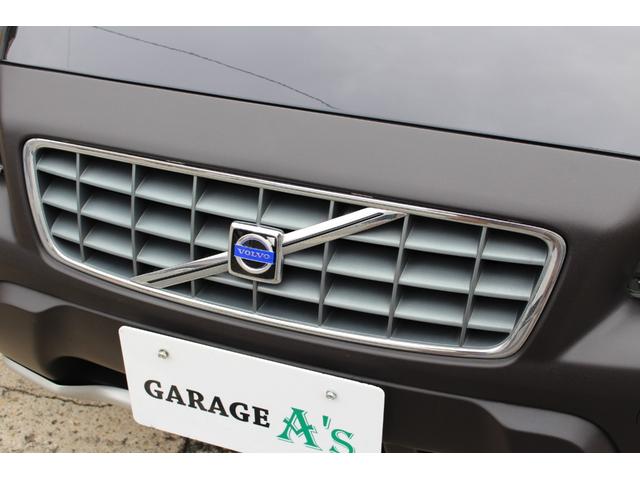ＸＣ７０ ベースグレード　ディーラー車　禁煙車　本革シート　４ＷＤ　ターボ　シートヒーター　メモリー付きパワーシート　ＨＩＤ　ルーフレール　アルミホイール　ステアリングリモコン　キーレス　スペアキー（45枚目）