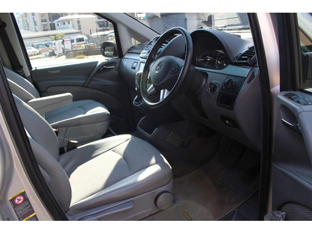 Ｖクラス Ｖ３５０　トレンド　ディーラー車　禁煙車　ＨＤＤナビ　地デジ　Ｂｌｕｅｔｏｏｔｈ　バックカメラ　前後ドラレコデジタルインナーミラー　７人乗り　両側スライドドア（2枚目）