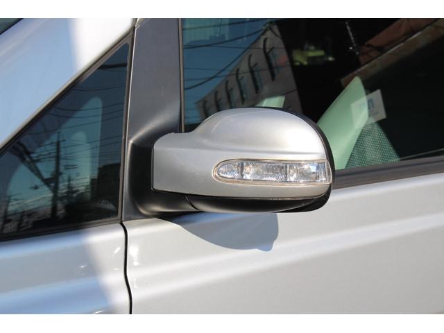 Ｖクラス Ｖ３５０　トレンド　ディーラー車　禁煙車　ＨＤＤナビ　地デジ　Ｂｌｕｅｔｏｏｔｈ　バックカメラ　前後ドラレコデジタルインナーミラー　７人乗り　両側スライドドア（12枚目）