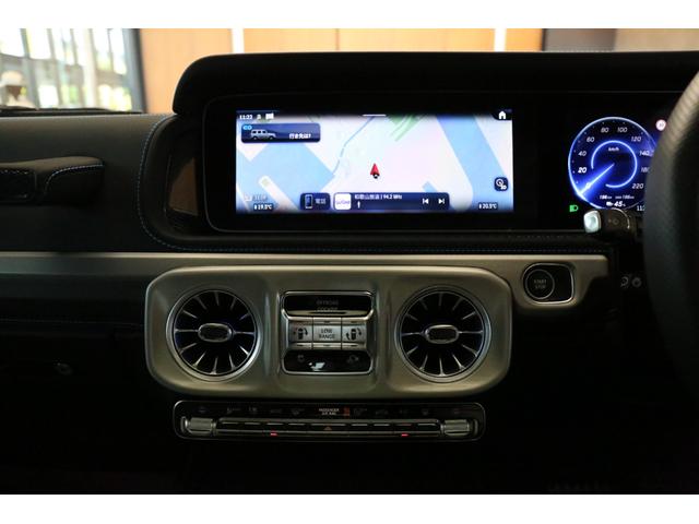 シャーシは、エンジンよりも早く。」このことは、メルセデスが単なるエンジンのパワーだけを追い求めていない証拠です。シャーシの性能がお車の根幹なのです