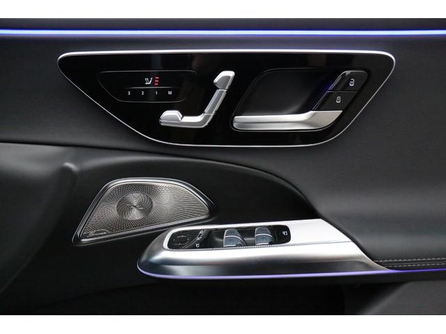 Ｅクラスステーションワゴン Ｅ２２０ｄステションワゴンアバギャルドＡＭＧラインＰ　認定中古車２年保証／アドバンスドＰＫＧ／ヘッドアップディスプレイ／ブルメスターサウンド／ワイヤレスチャージ／３６０°カメラ／シートヒーター／メモリー付きパワーシート／ハーフレザーシート／ＥＴＣ（33枚目）