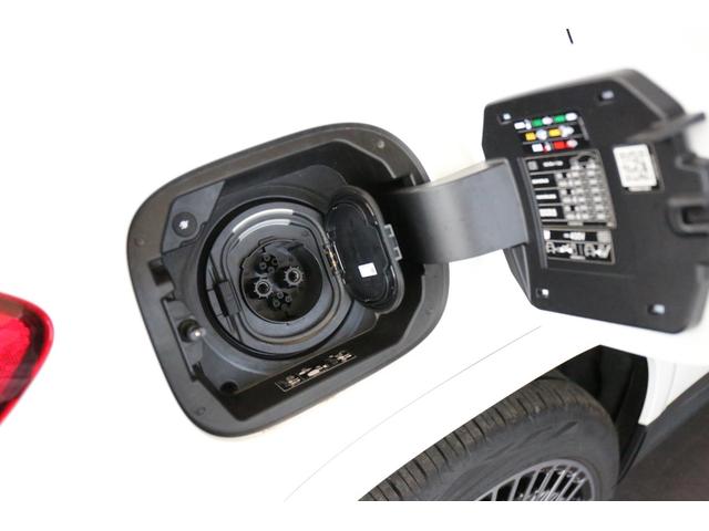 ＥＱＡ ＥＱＡ２５０＋　ＡＭＧラインパッケージ　ＥＱ新車保証／シートヒーター／メモリー付きパワーシート／ハーフレザーシート／電動リア／３６０°カメラ／ＥＴＣ（42枚目）