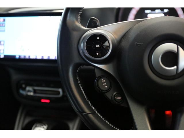 スマートフォーフォー BRABUS スポーツ 認定中古車2年保証/大画面ナビ/ガラスルーフ/シートヒーター/純正ドライブレコーダー/バックカメラ/ETC(28枚目)